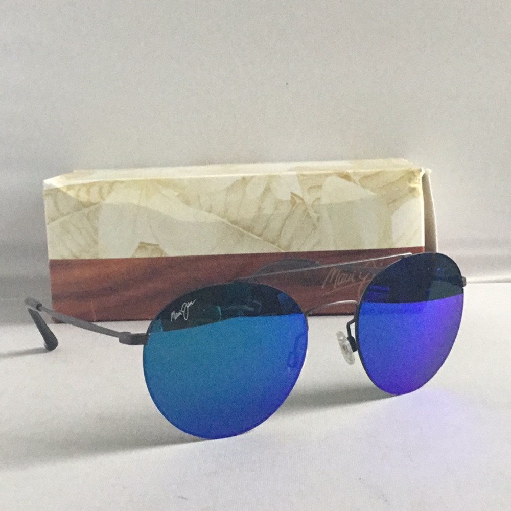 MAUI JIM LITTLE MAKS TITANIUM POLARIZED . - Picture 3 of 8